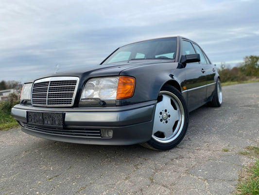 Oldtimer aus Japan importieren: Vorteile und Nachteile