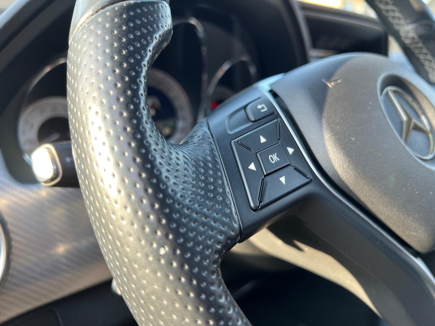 Mercedes Benz GLK 350 | AMG-Paket | 39.588 km | 306 PS | Distronic | 360