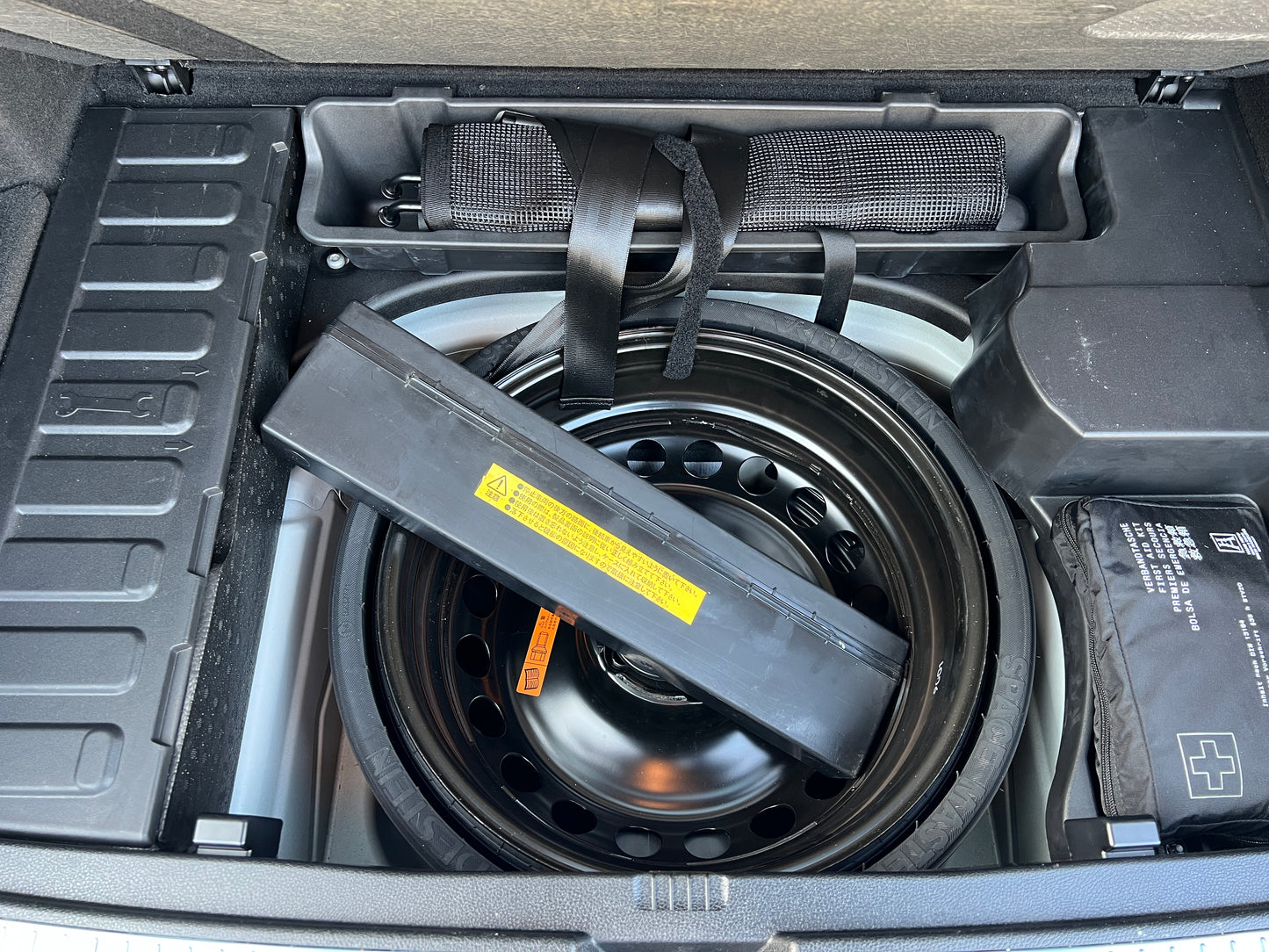 Mercedes Benz GLK 350 | AMG-Paket | 39.588 km | 306 PS | Distronic | 360