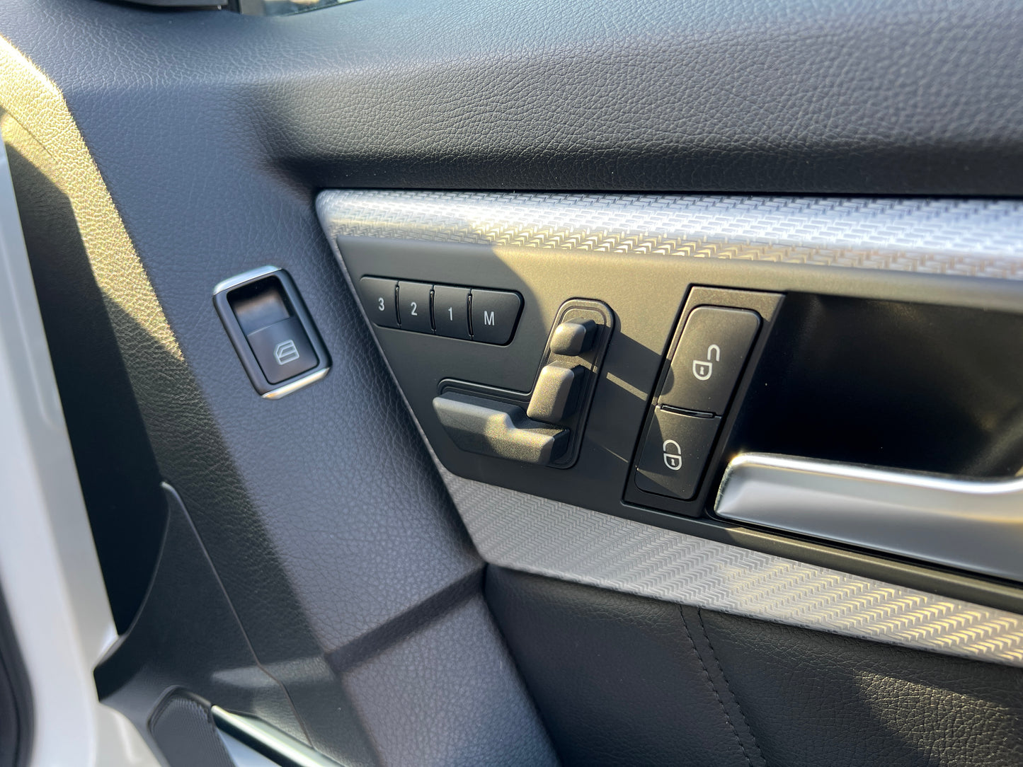 Mercedes Benz GLK 350 | AMG-Paket | 39.588 km | 306 PS | Distronic | 360