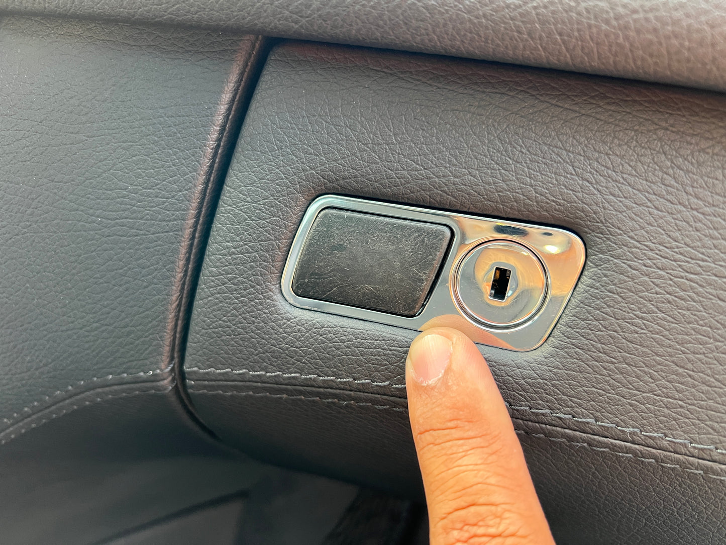 Mercedes Benz CL500 AMG | C216 | 66.239 km | 387 PS | Nachtsicht