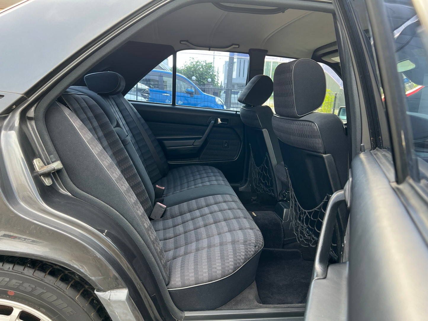 Mercedes Benz 190E 2.6 | W201 | M103 166 PS | 137.421 km | ERSTLACK!