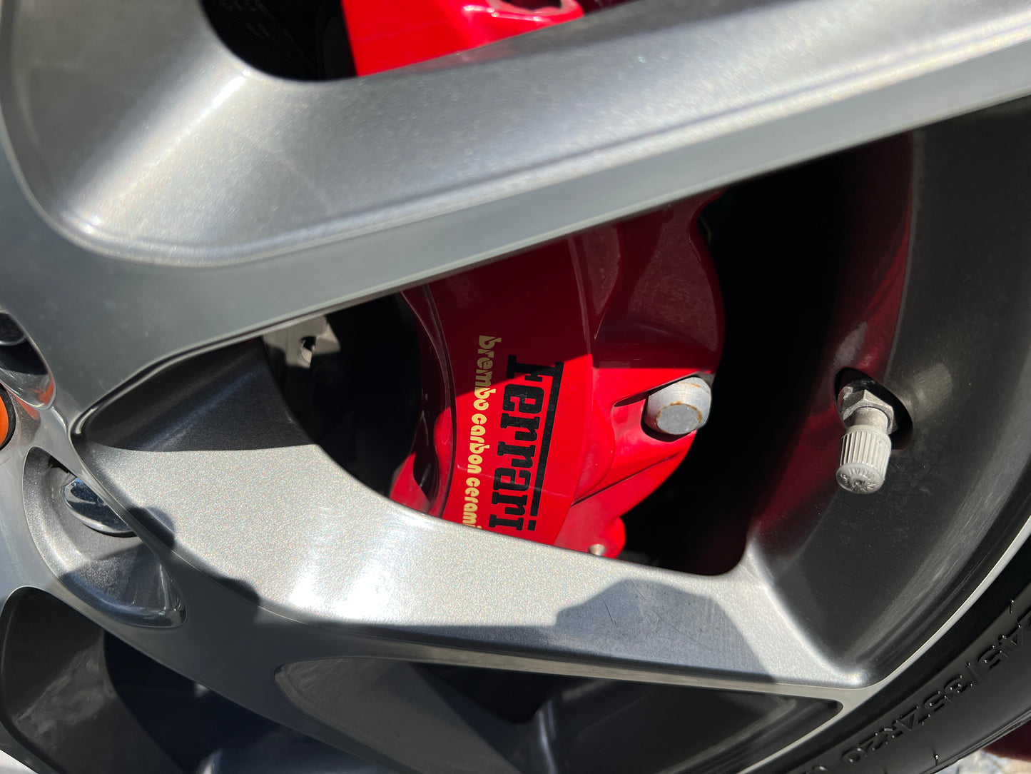 Ferrari California | F149 | 47.143 km | 460 PS | Carbon Edition