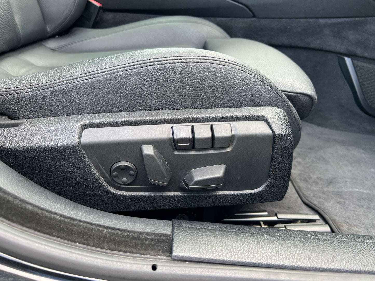 BMW 650i | M Sport | F06 | Gran Coupé | 88.886 km | 449 PS | Head-up