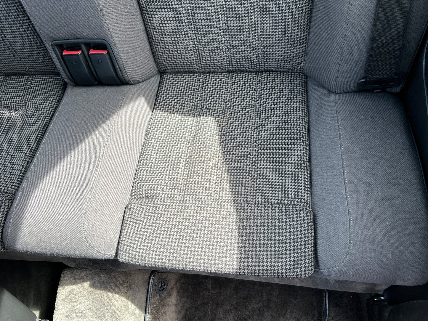 BMW M3 | E30 | 196.978 km | 215 PS | Schiebedach | Coupé | Historie!