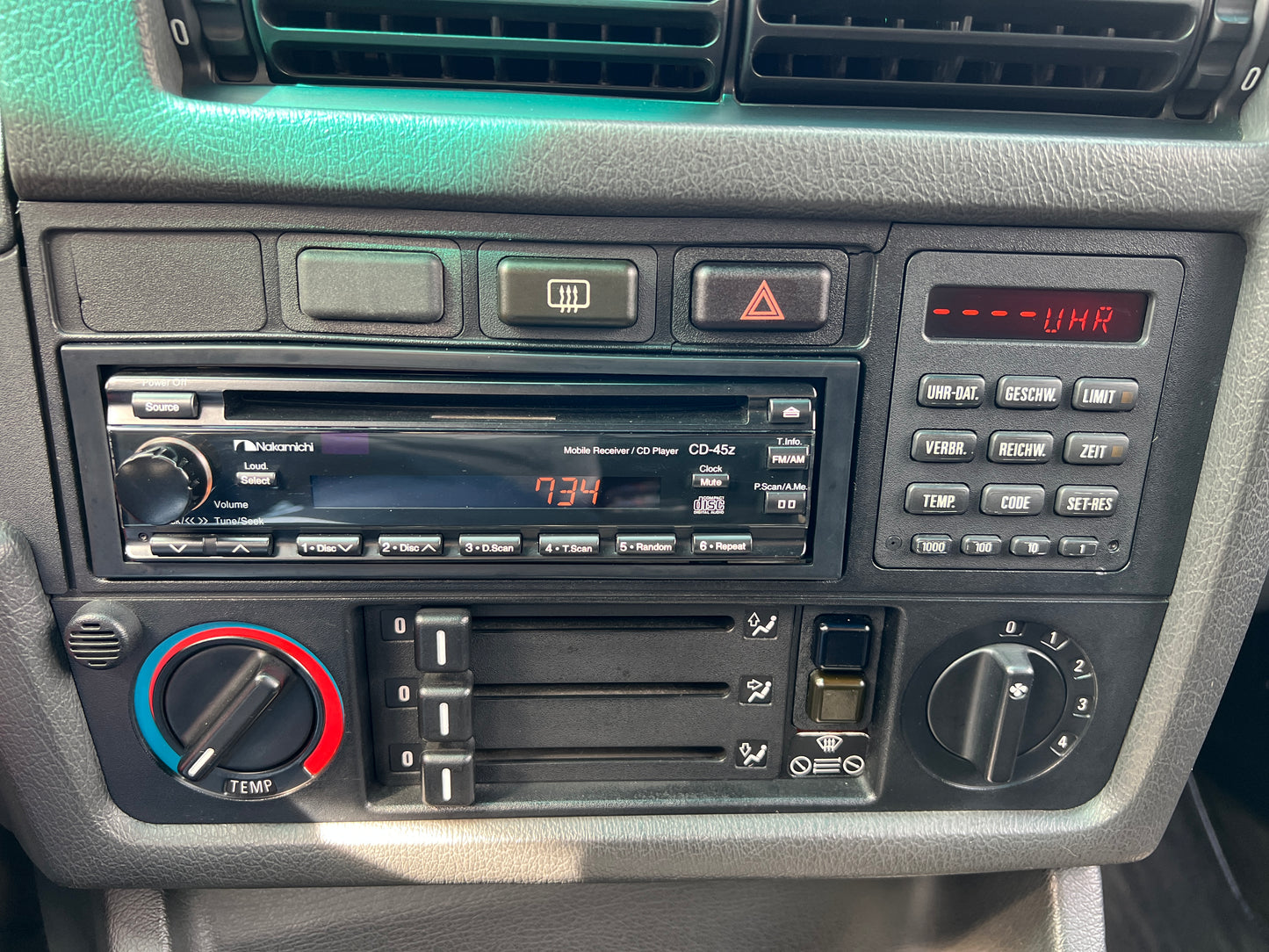 BMW M3 | E30 | 196.978 km | 215 PS | Schiebedach | Coupé | Historie!