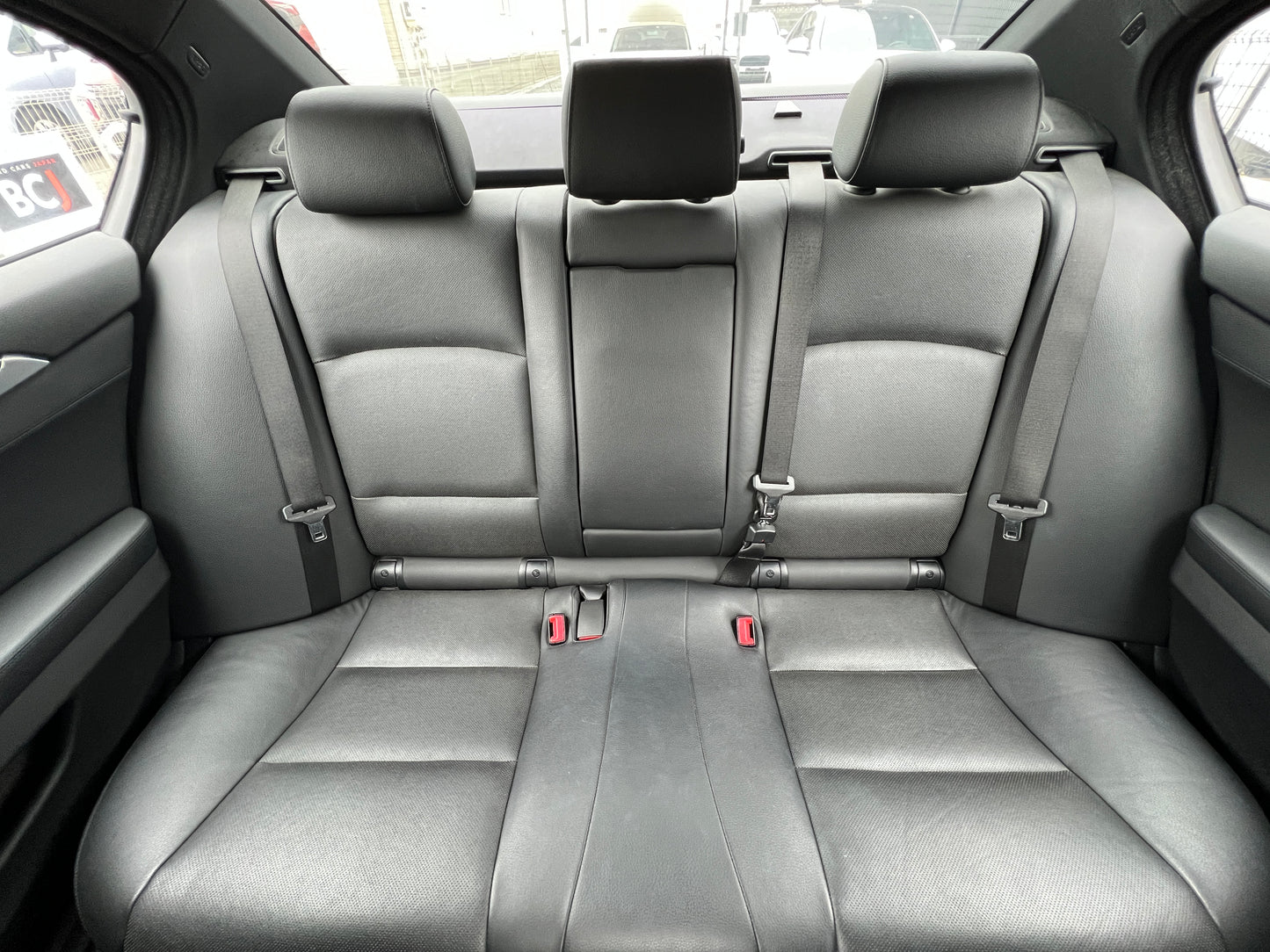 BMW 535i | M-Paket | F10 | 153.440 km | 306 PS | PDC | Limousine