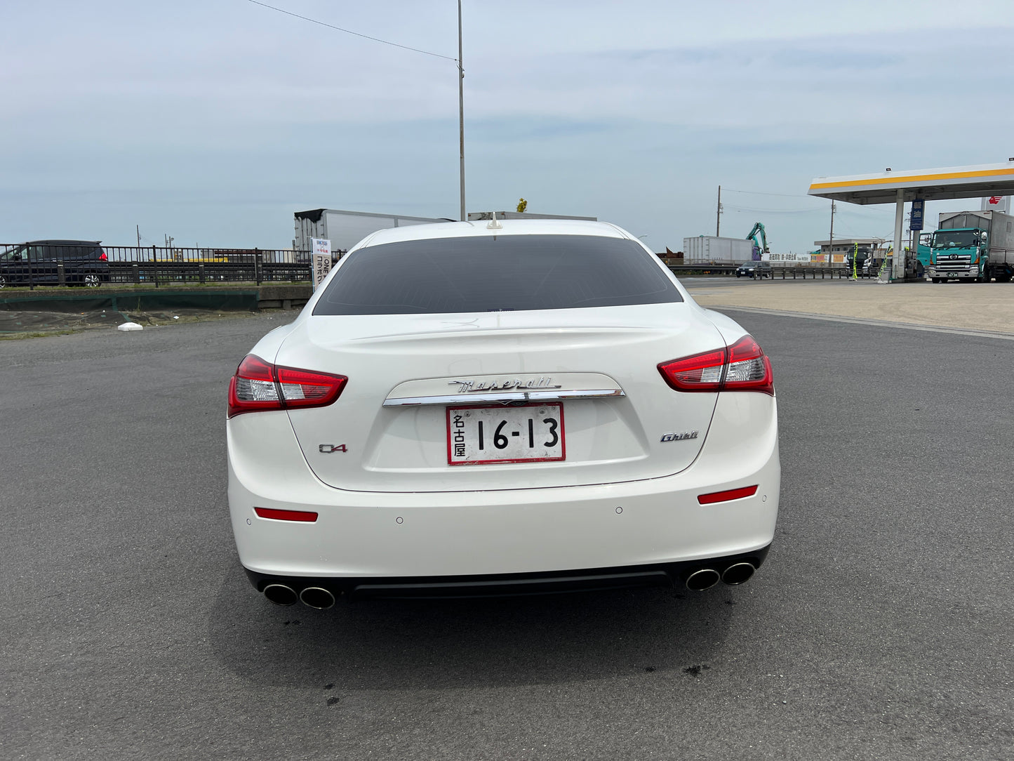 Maserati Ghibli V6 | 330 PS | 43.000 km | Automatik | Leder