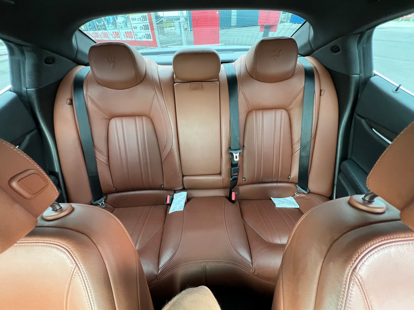 Maserati Ghibli V6 | 330 PS | 43.000 km | Automatik | Leder