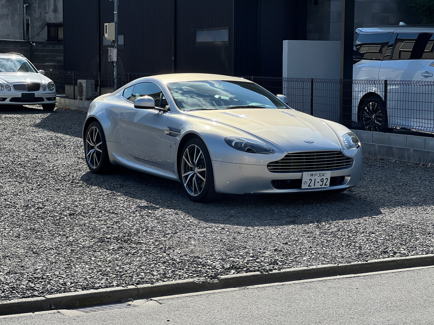 Aston Martin V8 Vantage | 58.953 km | 4.7L | 426 PS | Coupé