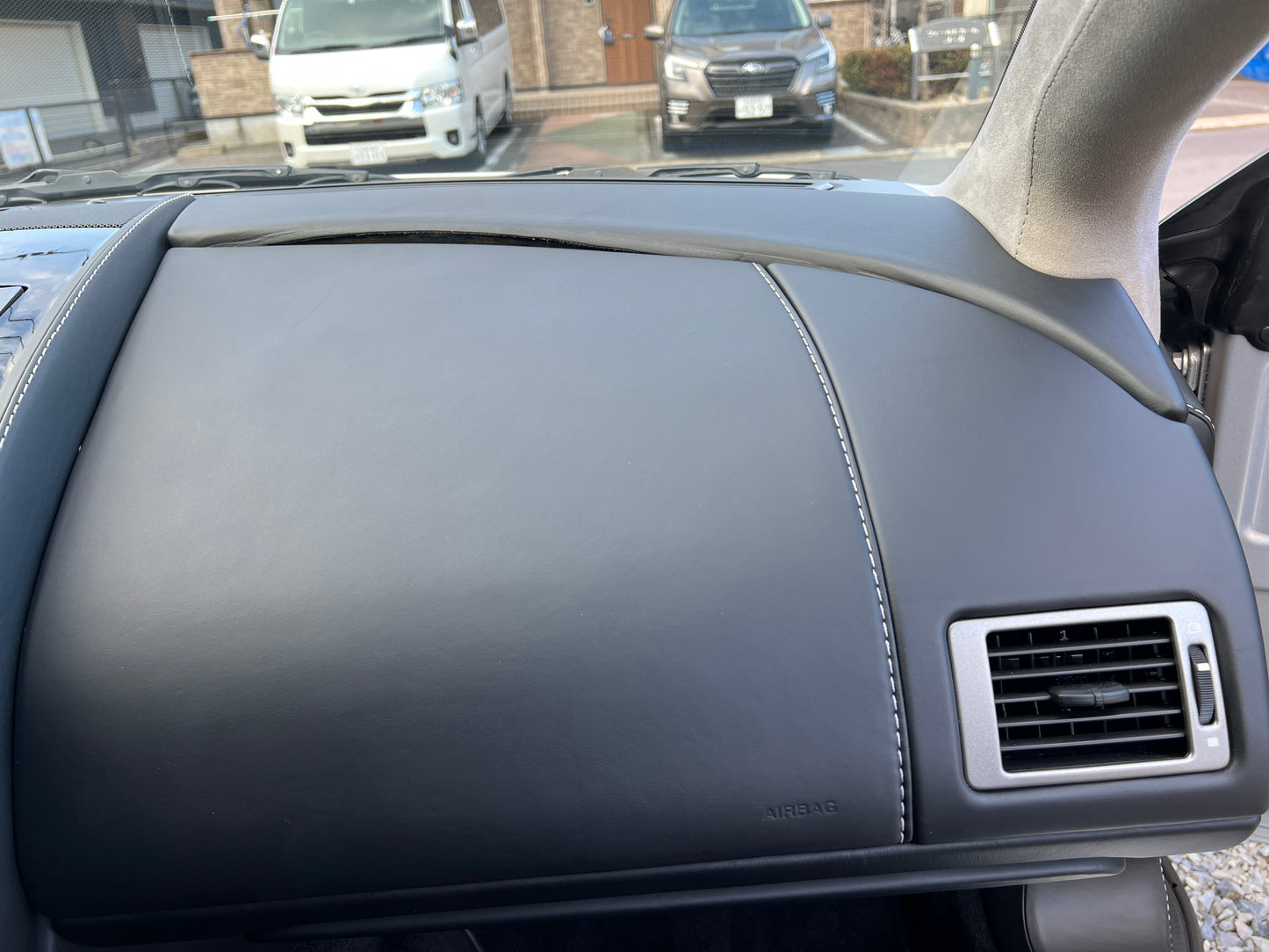 Aston Martin V8 Vantage | 58.953 km | 4.7L | 426 PS | Coupé