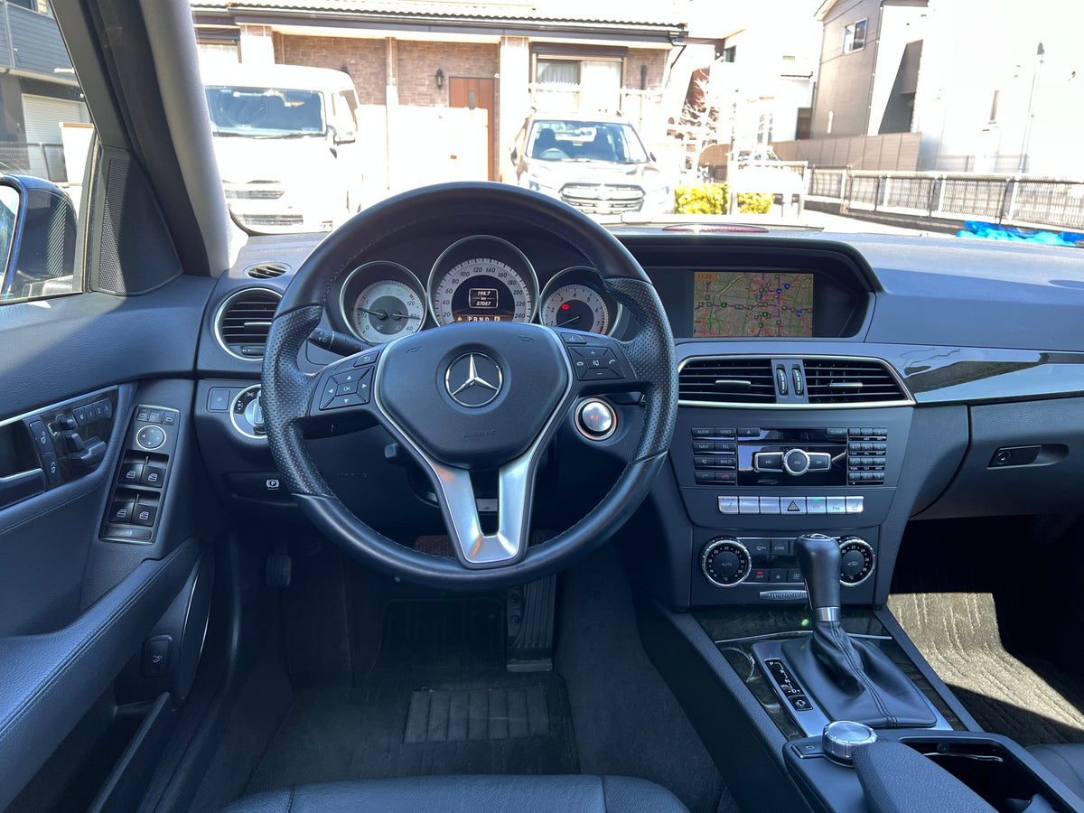 Mercedes Benz C350 | W204 | 57.057 km | V6 M276 | 306 PS | Rückfahrkamera