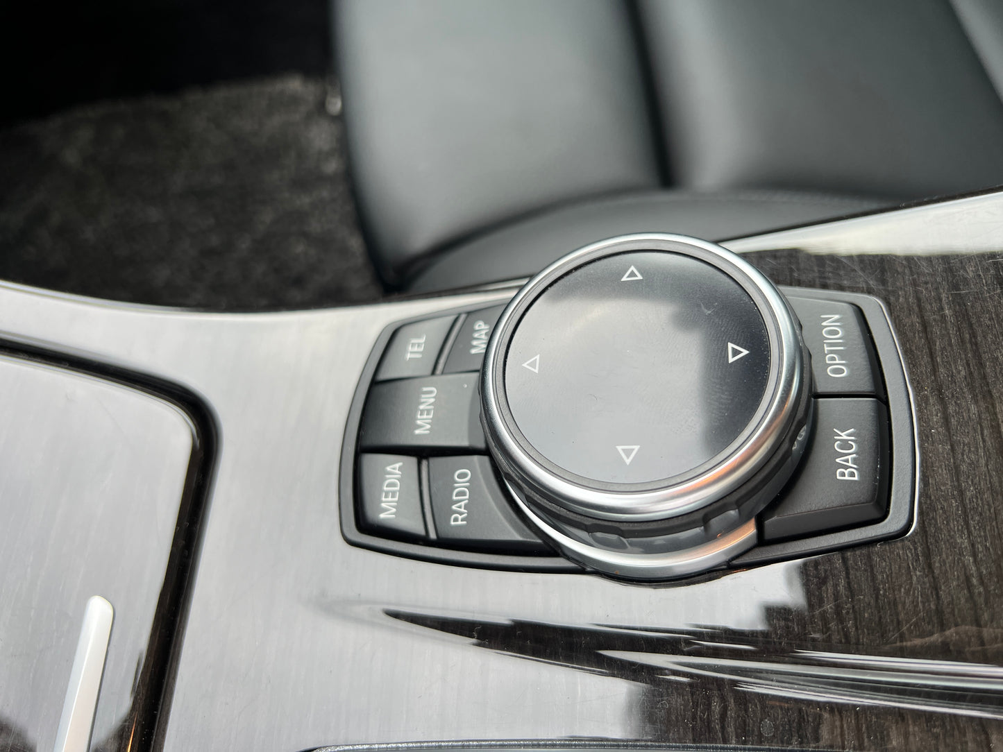 BMW 528i M-Paket | F10 LCI | 49.675 km | 245 PS | Keyless | Kamera