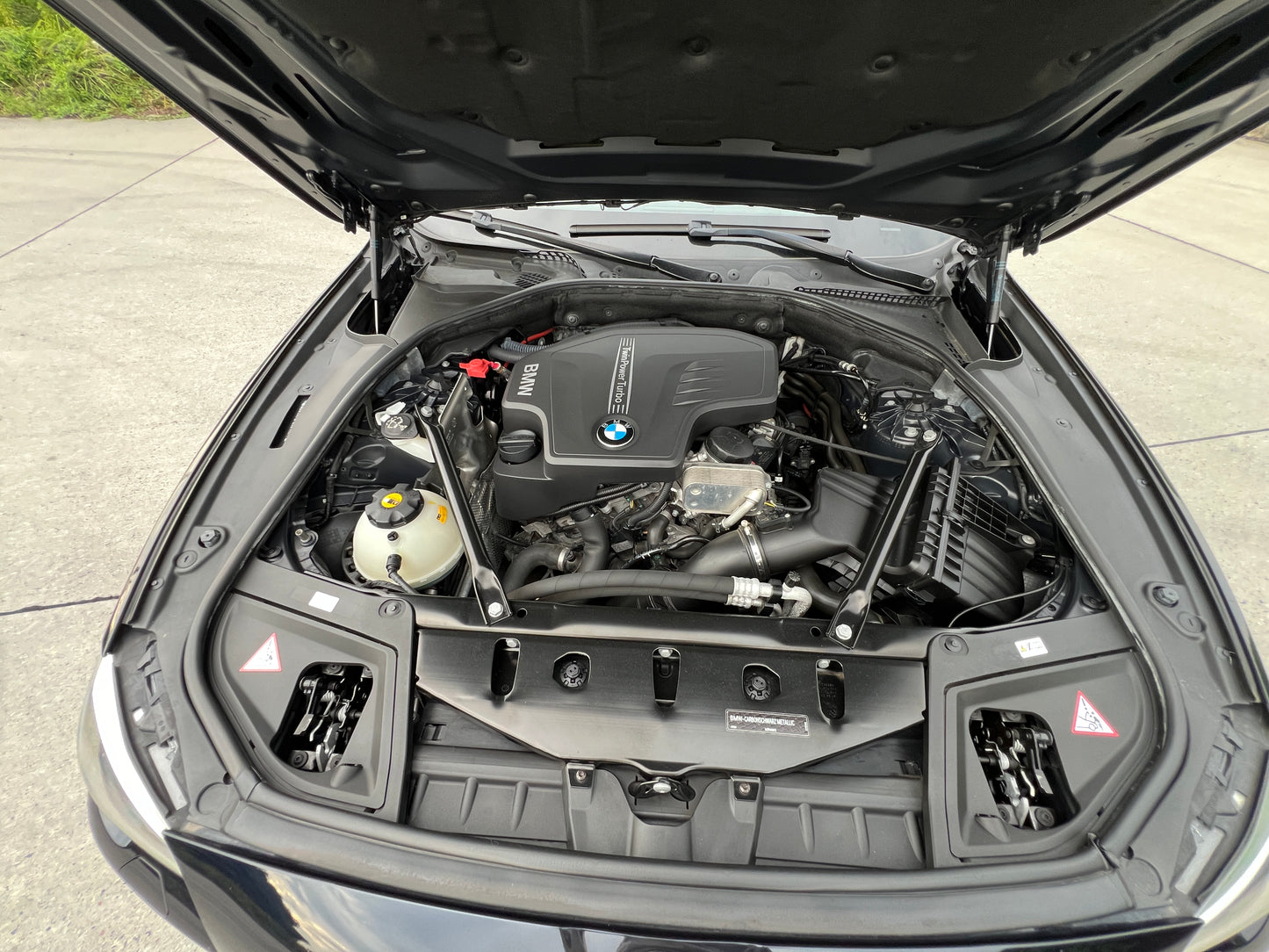BMW 528i M-Paket | F10 LCI | 49.675 km | 245 PS | Keyless | Kamera