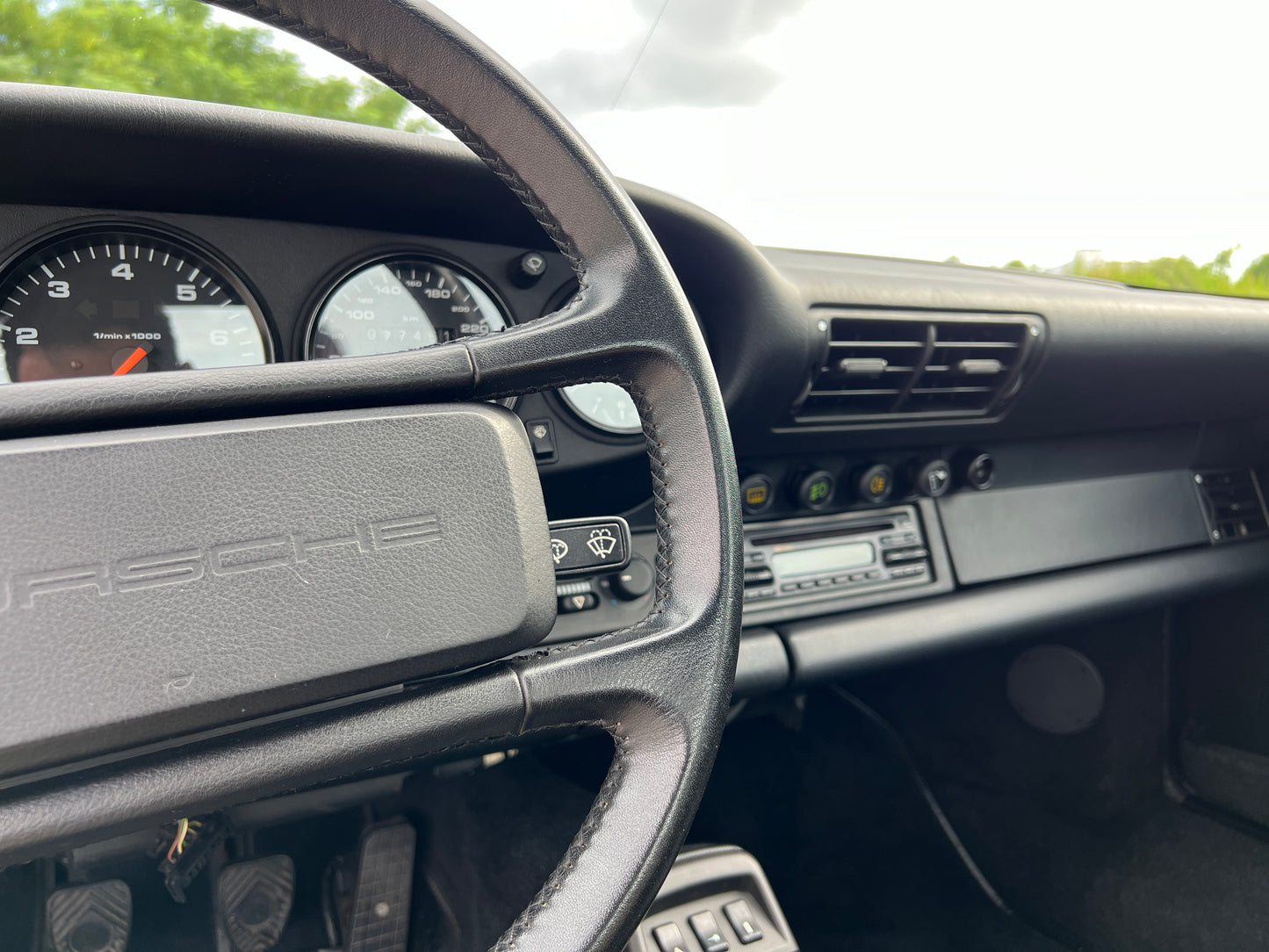 Porsche 911 Carrera 2 | 964 | 77.451 km | 250 PS | Schalter
