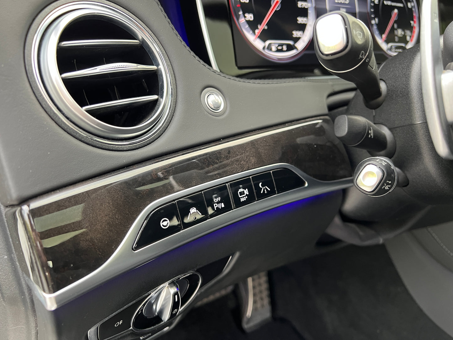 Mercedes Benz S63 4-Matic AMG Lang-Version | 87.720 km | Performance | W222