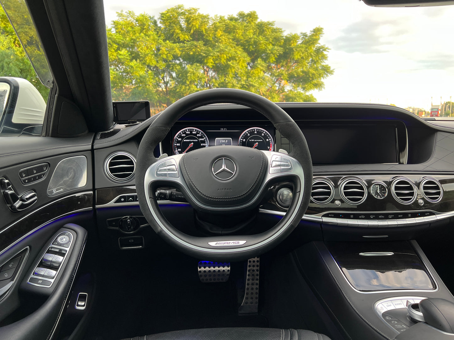 Mercedes Benz S63 4-Matic AMG Lang-Version | 87.720 km | Performance | W222