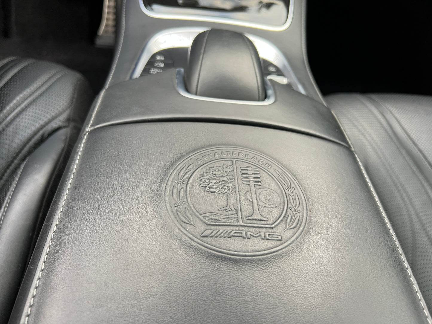 Mercedes Benz S63 4-Matic AMG Lang-Version | 87.720 km | Performance | W222