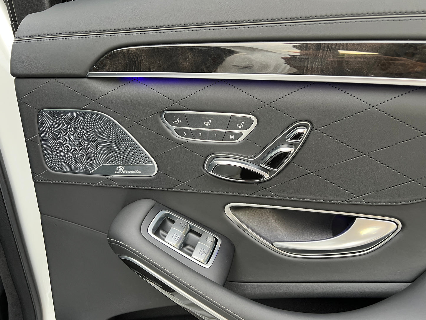 Mercedes Benz S63 4-Matic AMG Lang-Version | 87.720 km | Performance | W222