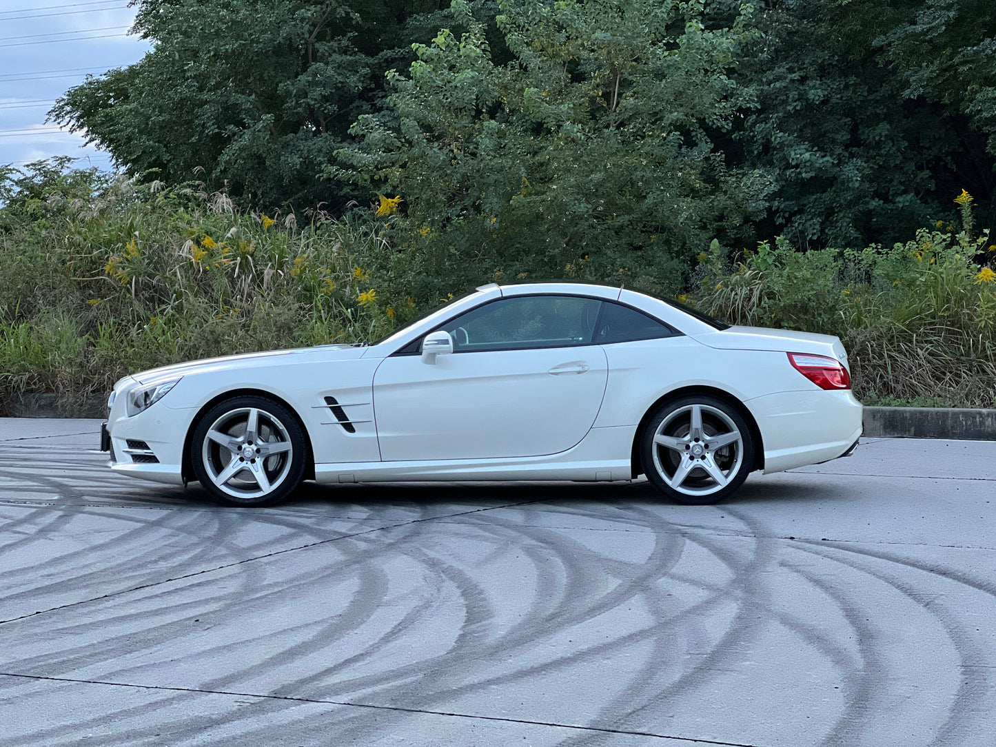 Mercedes Benz SL350 AMG Cabrio | 46.620 km | Airscarf & Rückfahrkamera | R231