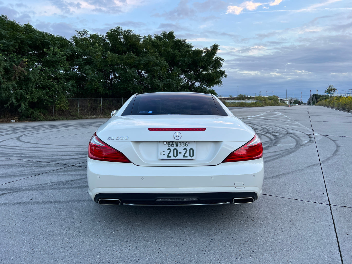 Mercedes Benz SL350 AMG Cabrio | 46.620 km | Airscarf & Rückfahrkamera | R231