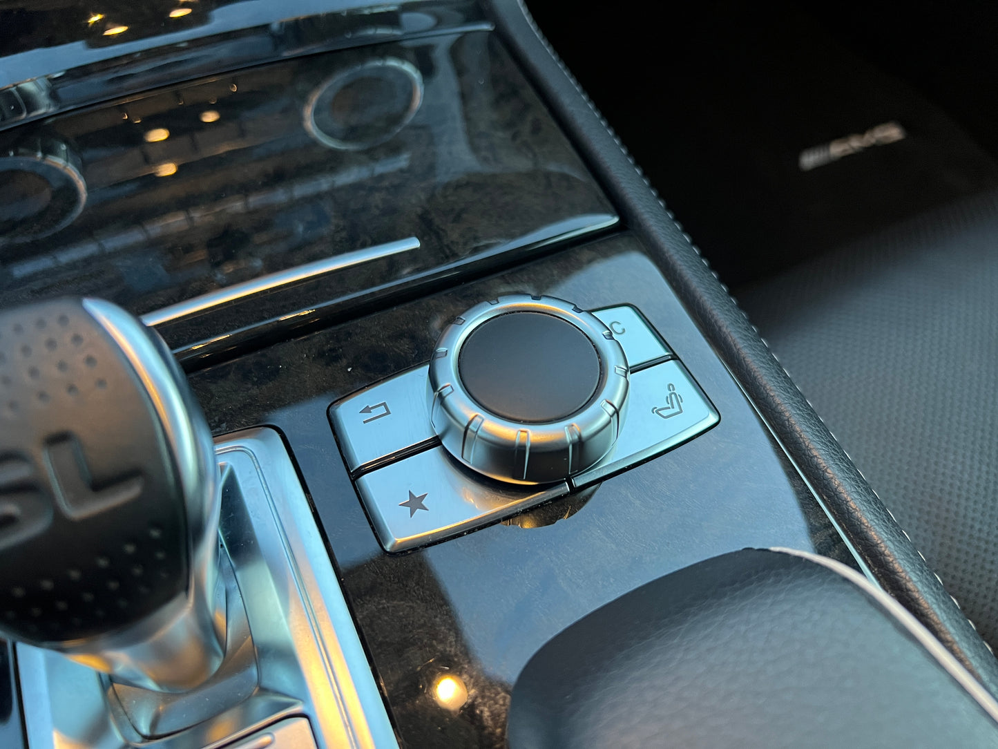 Mercedes Benz SL350 AMG Cabrio | 46.620 km | Airscarf & Rückfahrkamera | R231