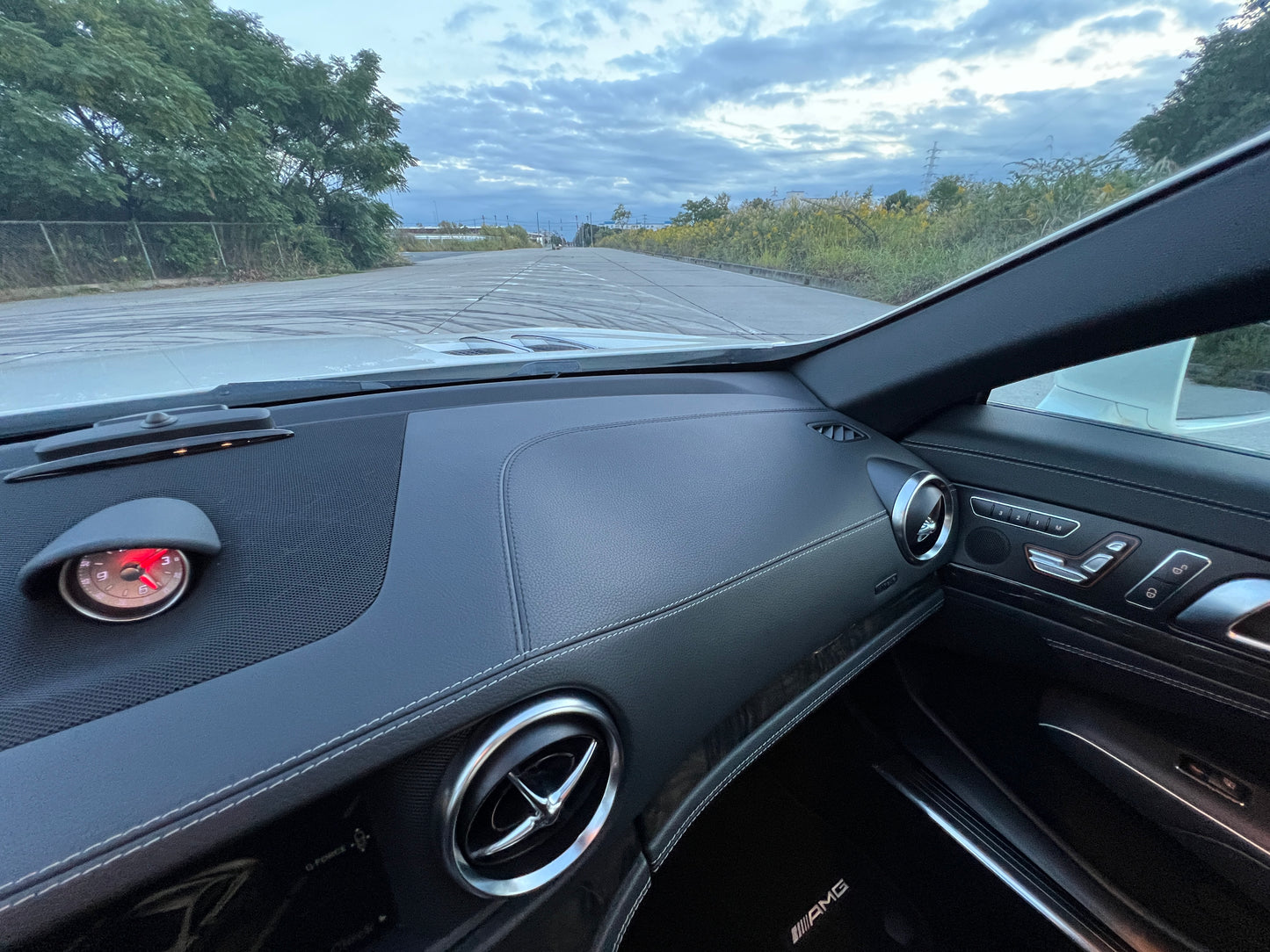 Mercedes Benz SL350 AMG Cabrio | 46.620 km | Airscarf & Rückfahrkamera | R231