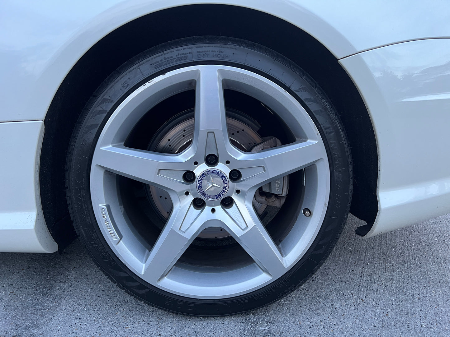 Mercedes Benz SL350 AMG Cabrio | 46.620 km | Airscarf & Rückfahrkamera | R231