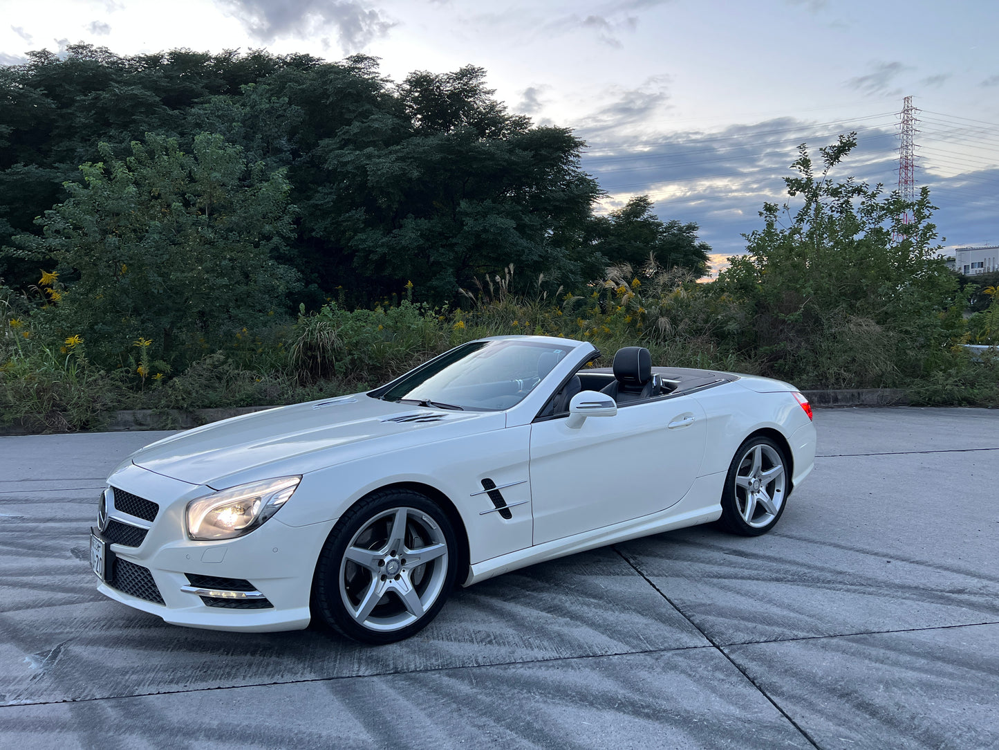 Mercedes Benz SL350 AMG Cabrio | 46.620 km | Airscarf & Rückfahrkamera | R231