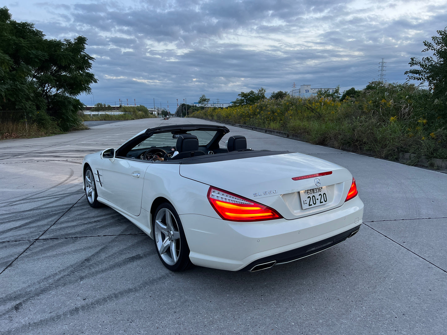 Mercedes Benz SL350 AMG Cabrio | 46.620 km | Airscarf & Rückfahrkamera | R231