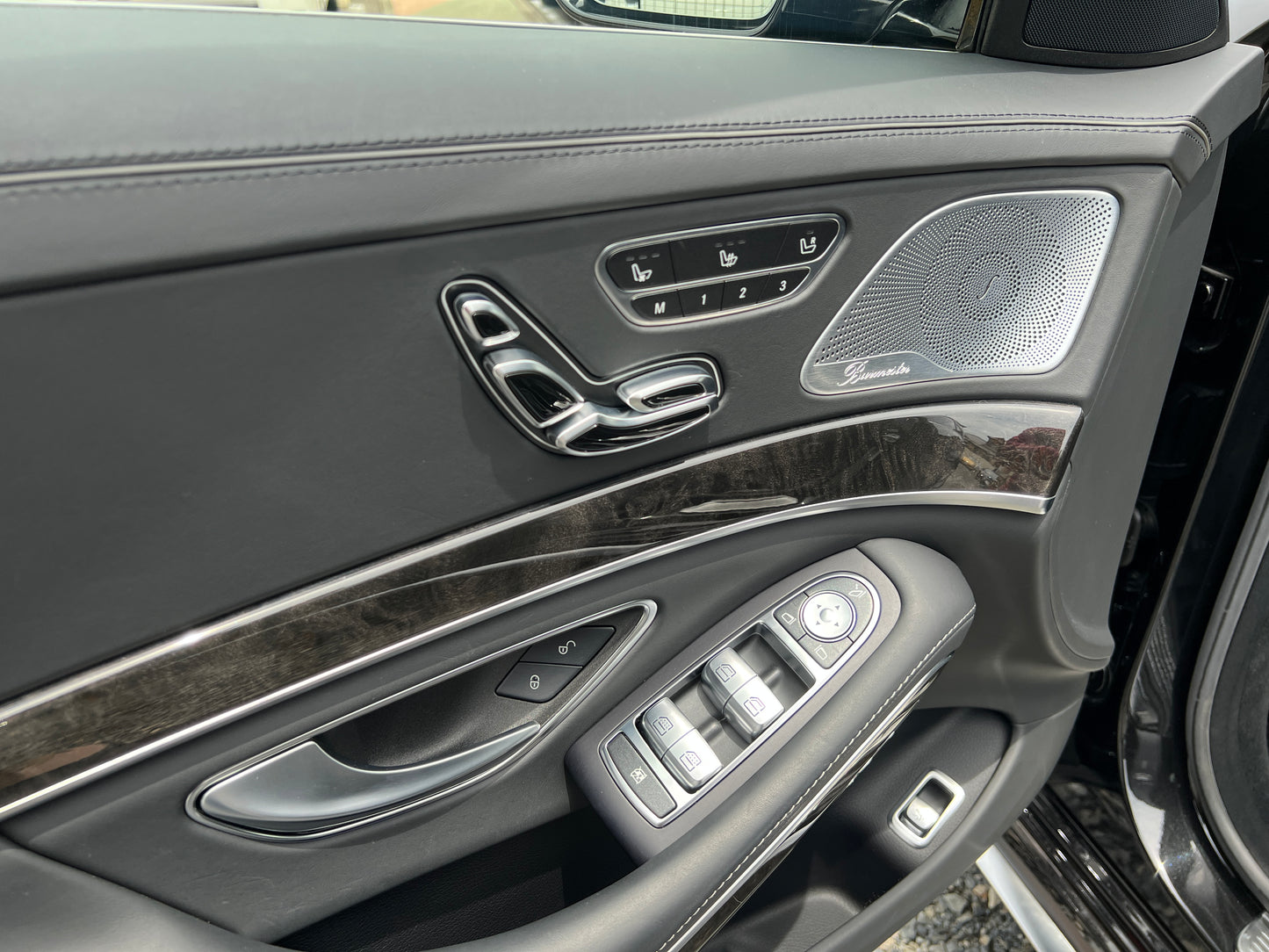Mercedes Benz S63 L AMG | 4-Matic | W222 | 65.107 km | 585 PS | Nachtsicht