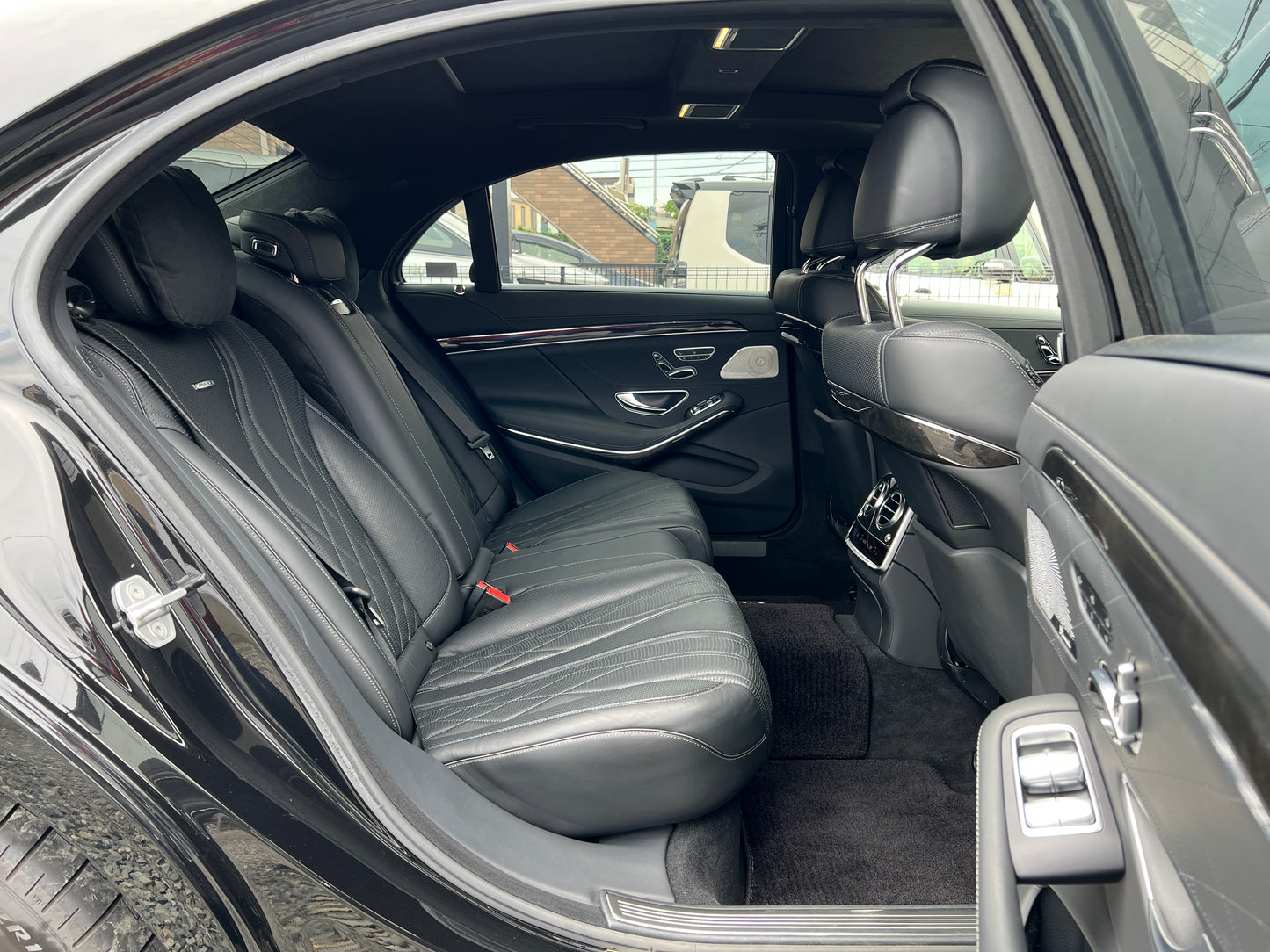 Mercedes Benz S63 L AMG | 4-Matic | W222 | 65.107 km | 585 PS | Nachtsicht