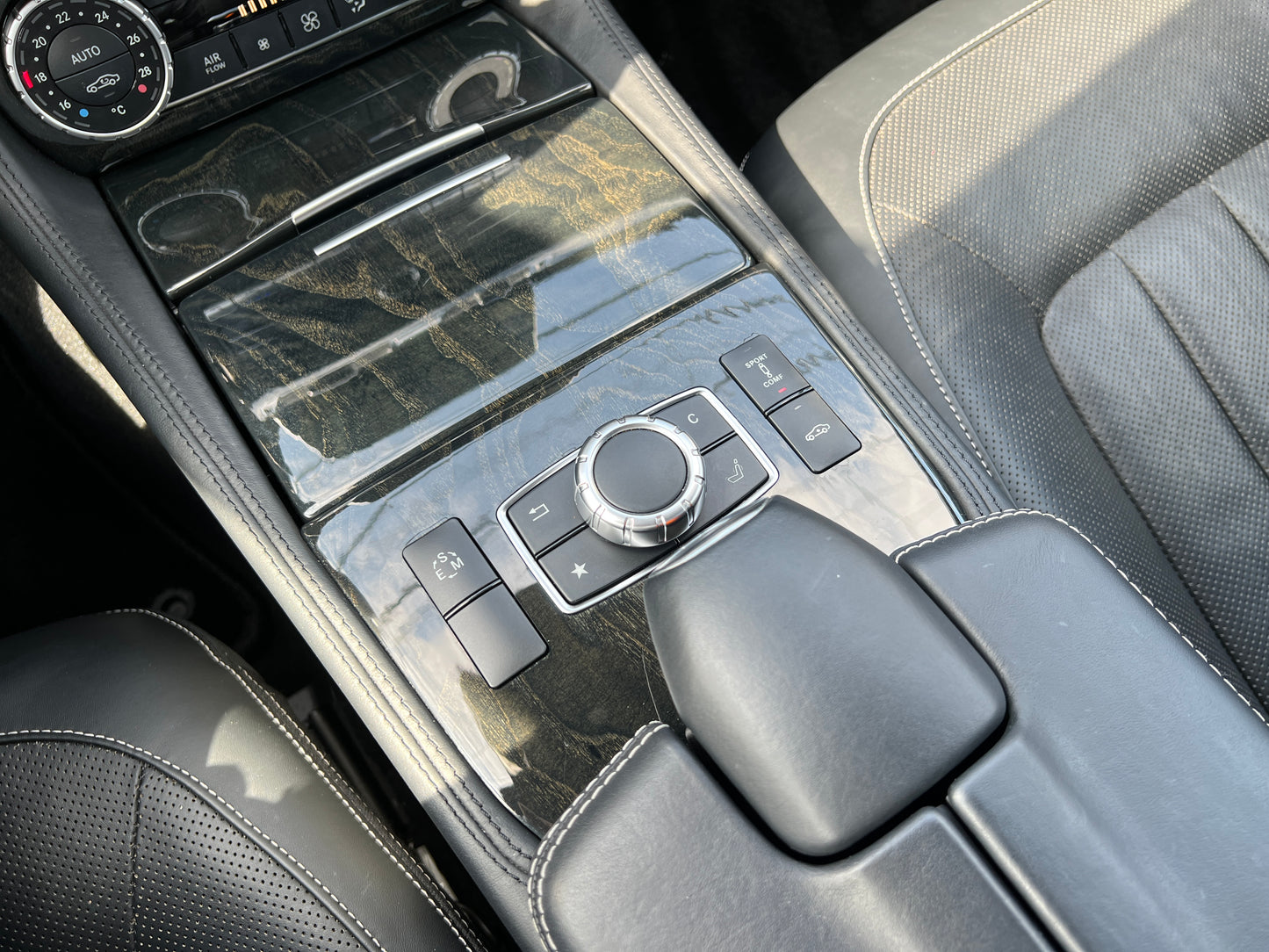 Mercedes Benz CLS500 AMG | C218 | 52.973 km | 408 PS | Apple CarPlay