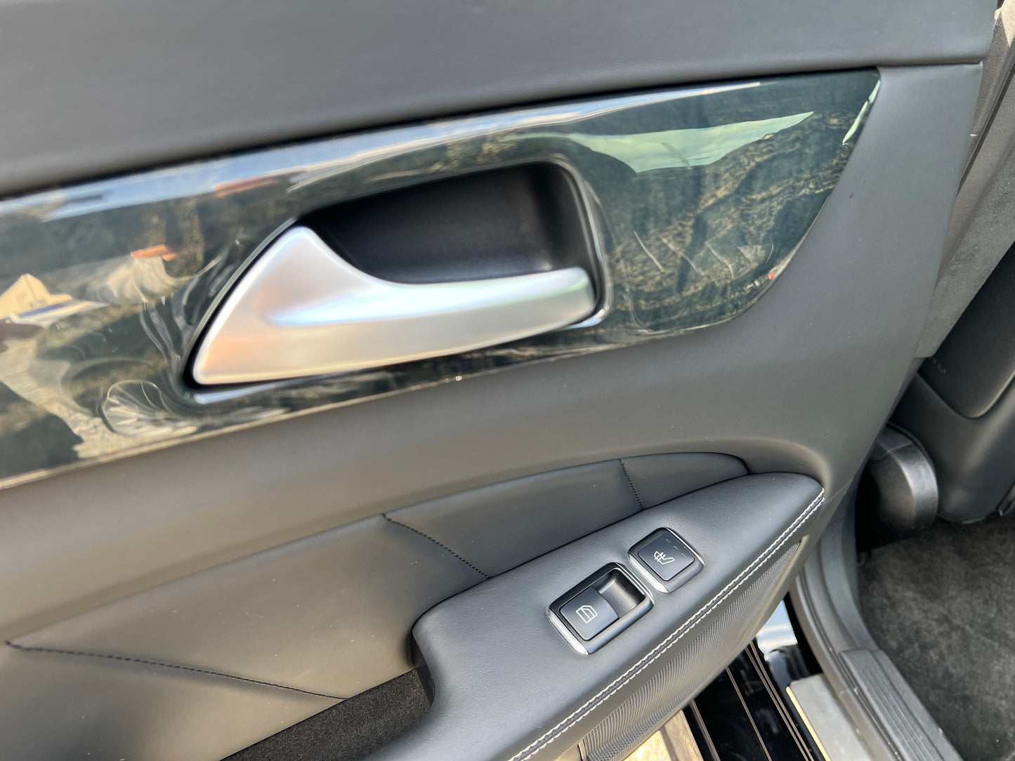 Mercedes Benz CLS500 AMG | C218 | 52.973 km | 408 PS | Apple CarPlay