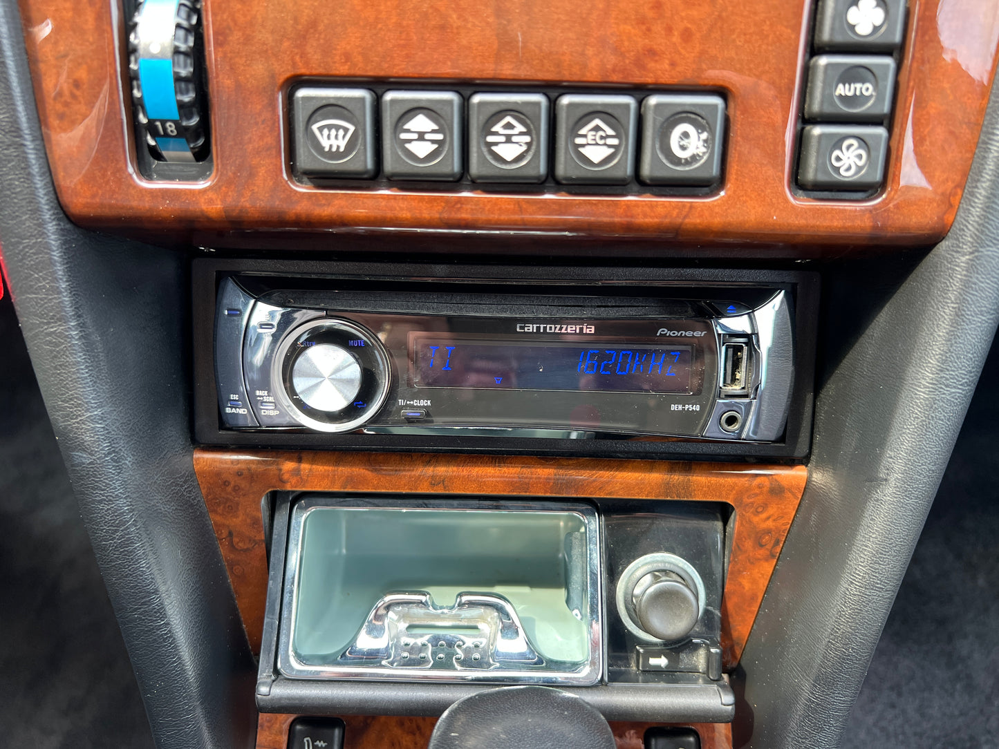 Mercedes Benz 500E | W124 | 131.982 km | 326 PS | BOSE | Limousine