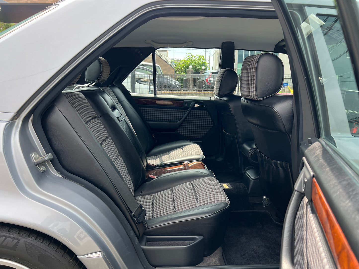 Mercedes Benz 500E | W124 | 131.982 km | 326 PS | BOSE | Limousine
