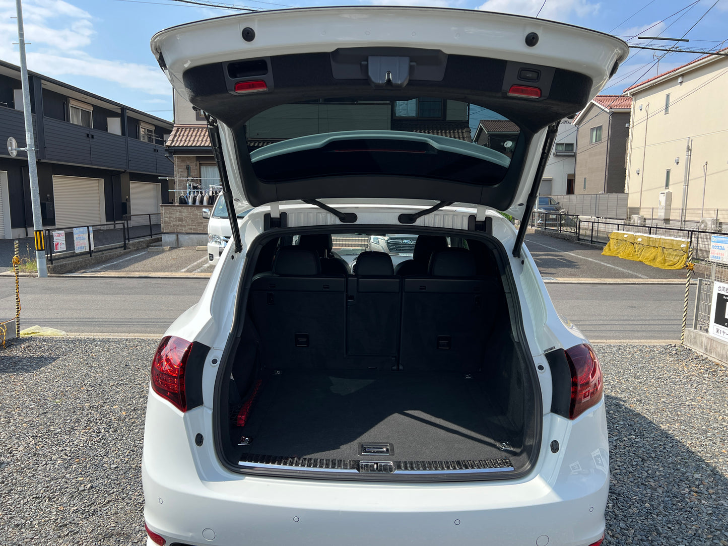 Porsche Cayenne GTS | 92A | 2013 | 124.118 km | 420 PS | Tiptronic | SUV