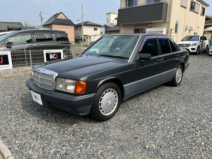 Mercedes Benz 190E 2.6 | W201 | M103 166 PS | 137.421 km | ERSTLACK!