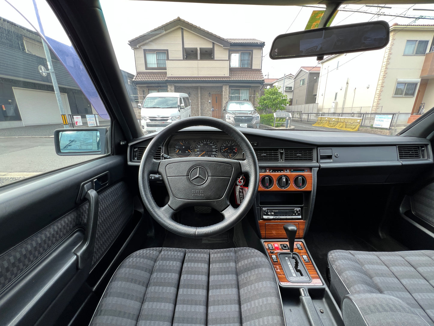 Mercedes Benz 190E 2.6 | W201 | M103 166 PS | 137.421 km | ERSTLACK!