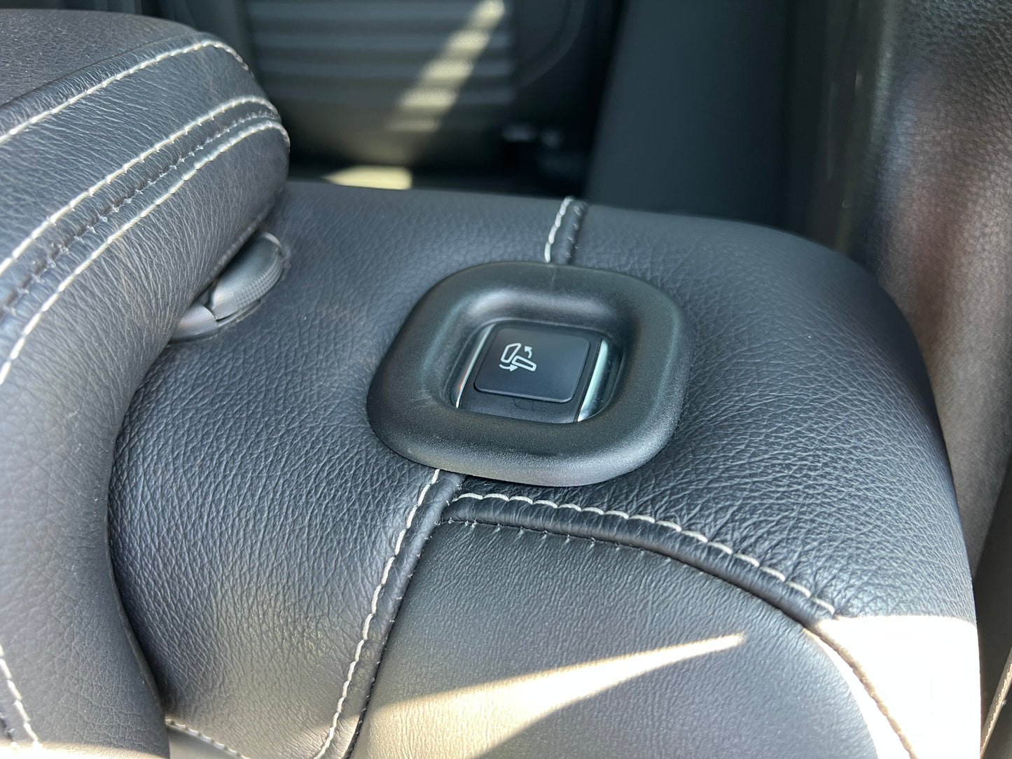 Mercedes Benz GLS500 AMG 4-Matic | X166 | 118.168 km | 455 PS | Apple CarPlay | 7-Sitzer