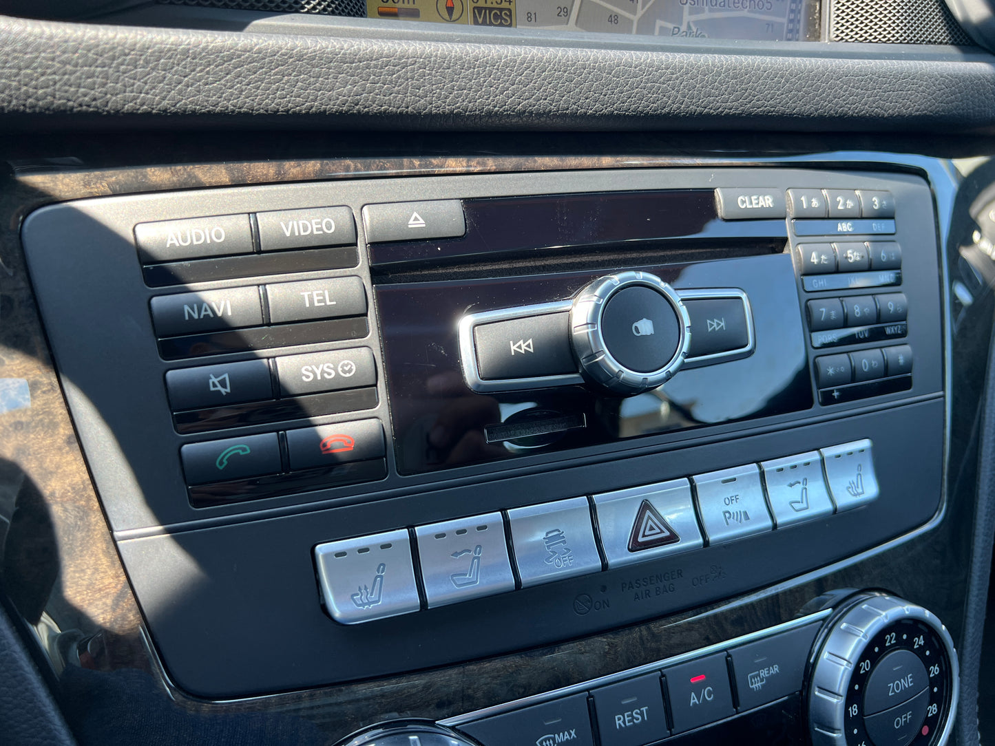 Mercedes Benz SL350 AMG | R231 | 45.612 km | 306 PS | Vario-Glasdach