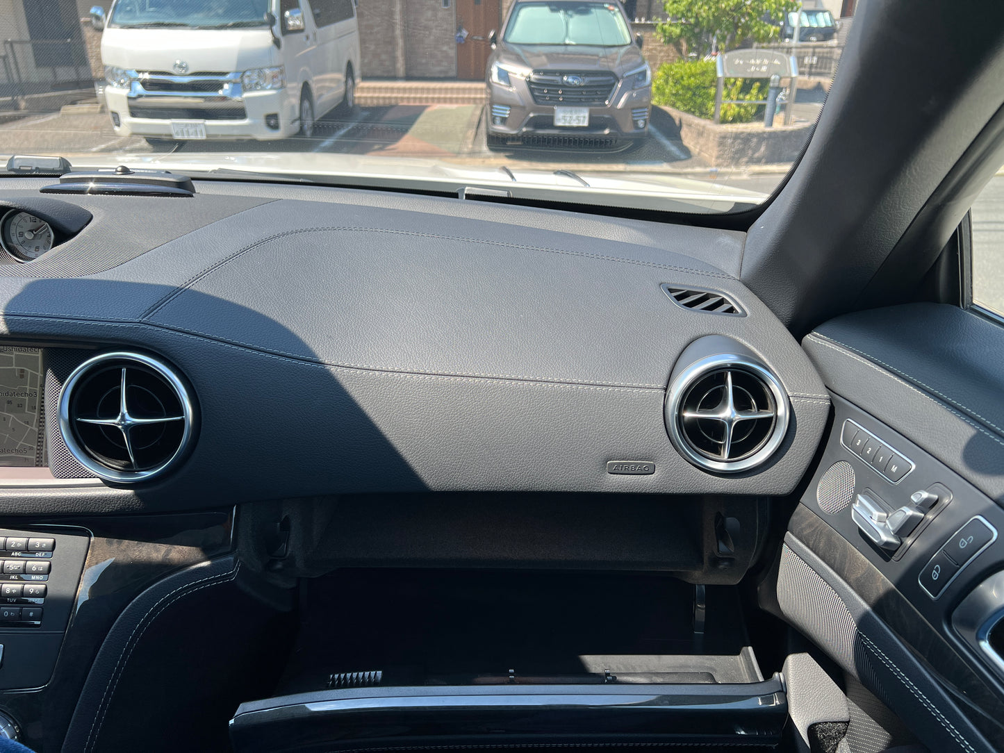 Mercedes Benz SL350 AMG | R231 | 45.612 km | 306 PS | Vario-Glasdach