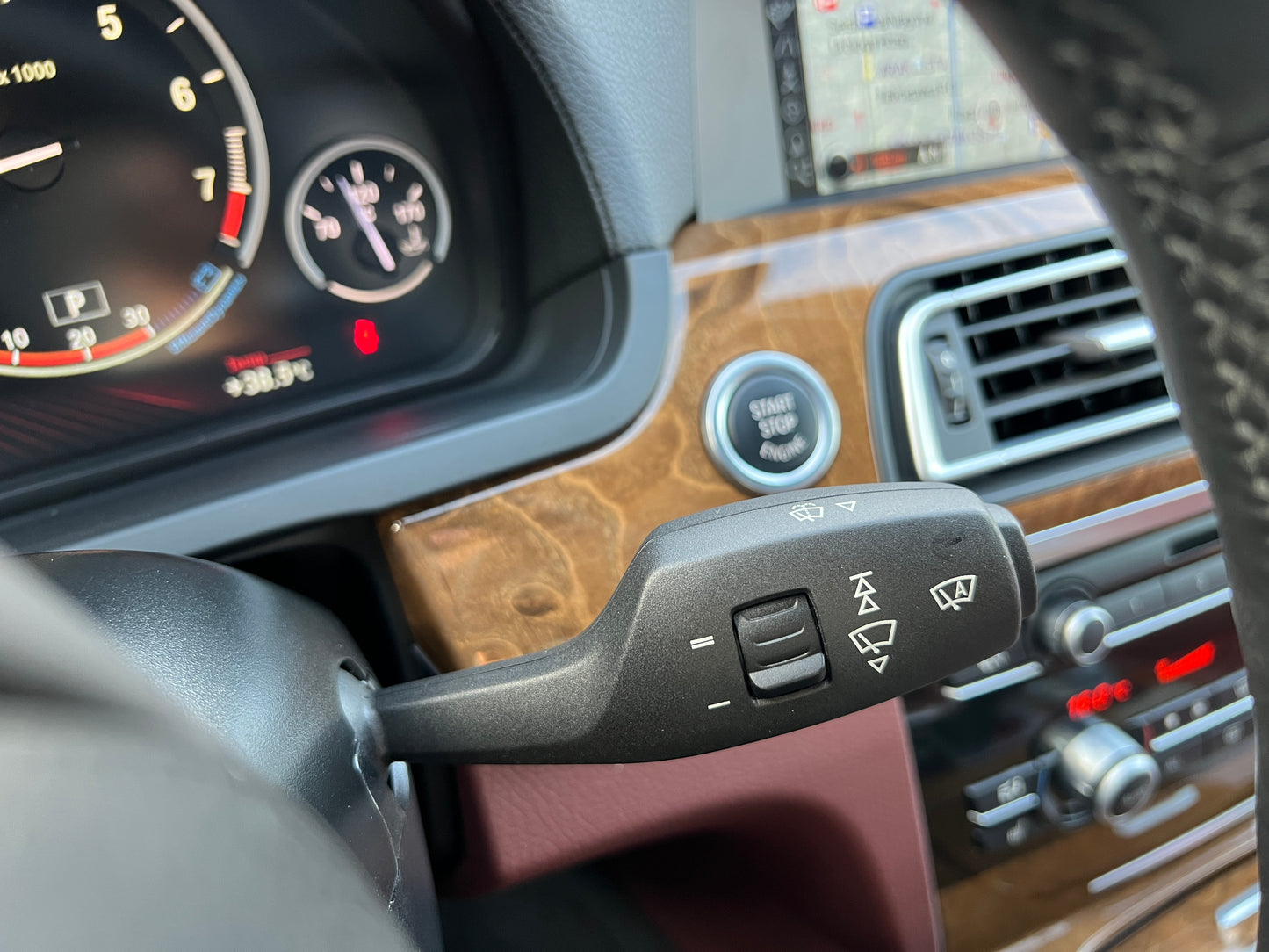BWM 740i | M Sport | F01 | 75.074 km | 326 PS | Limousine