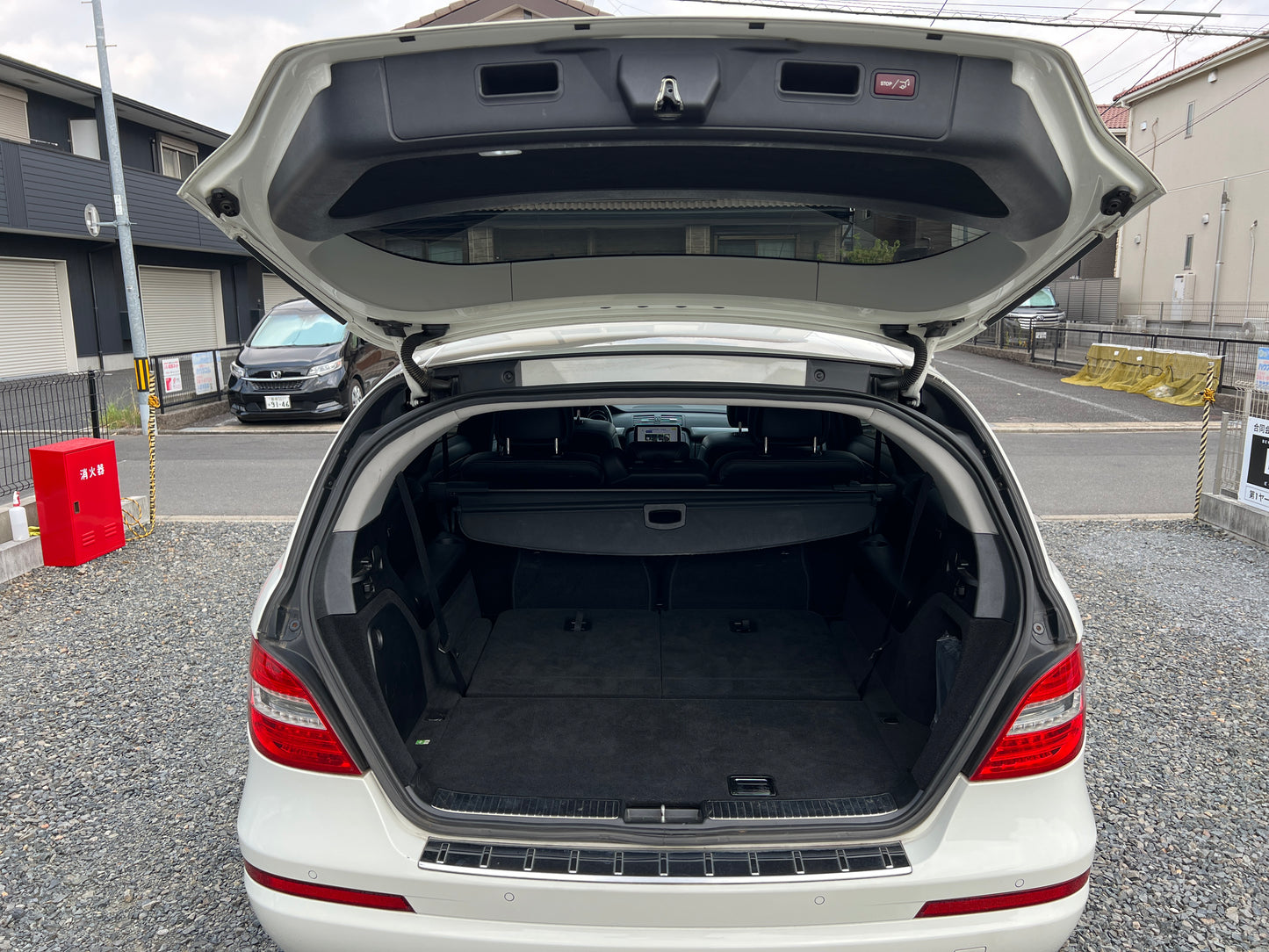 Mercedes Benz R350 CDI | 4-Matic | S251 | 78.916 km | 265 PS | 7-Sitzer