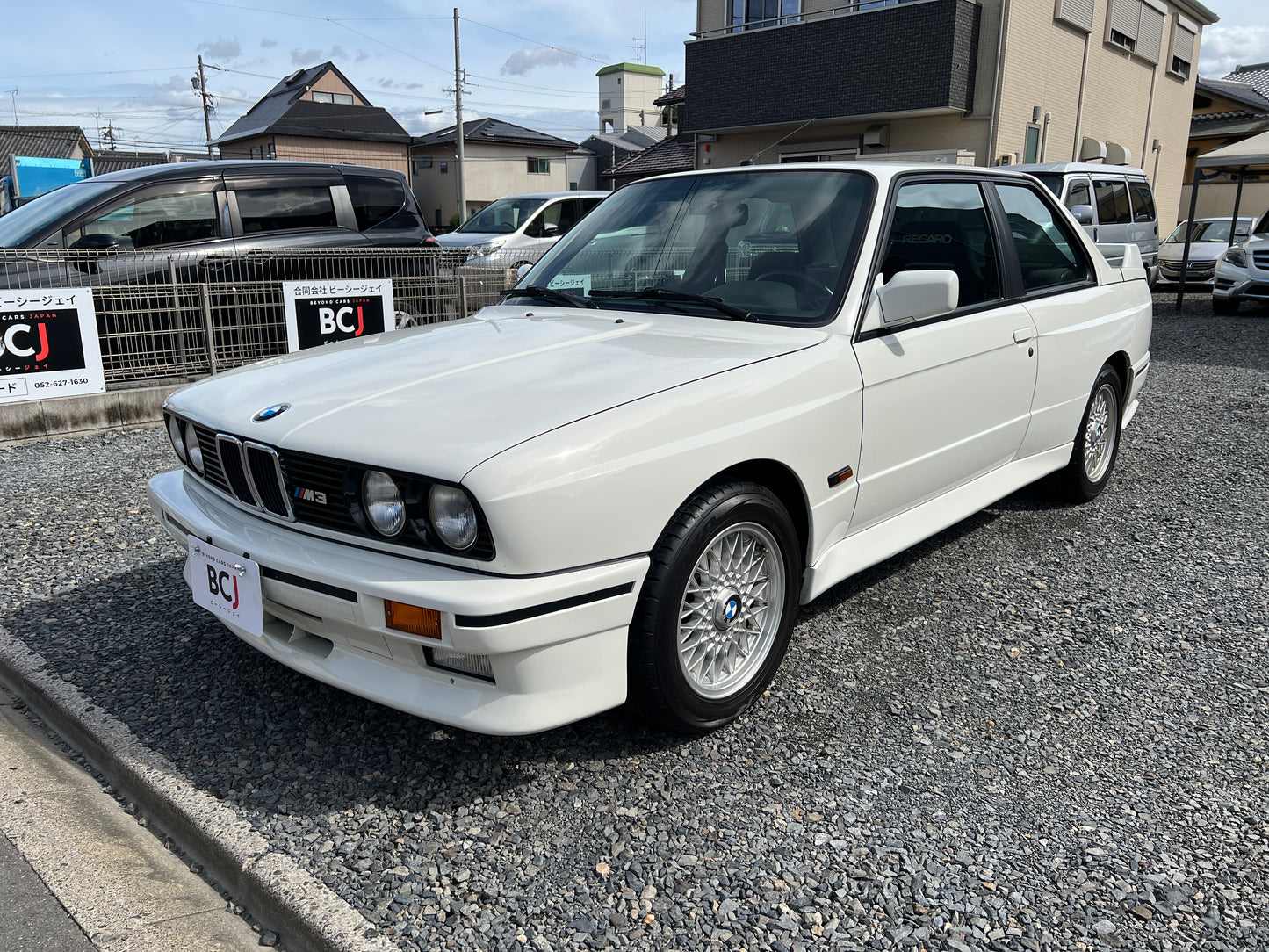 BMW M3 | E30 | 196.978 km | 215 PS | Schiebedach | Coupé | Historie!