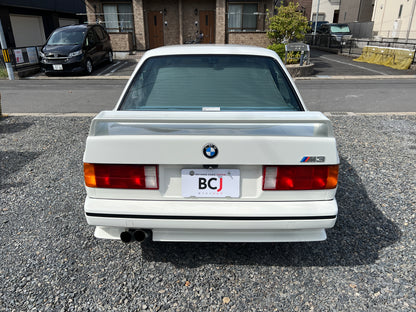 BMW M3 | E30 | 196.978 km | 215 PS | Schiebedach | Coupé | Historie!