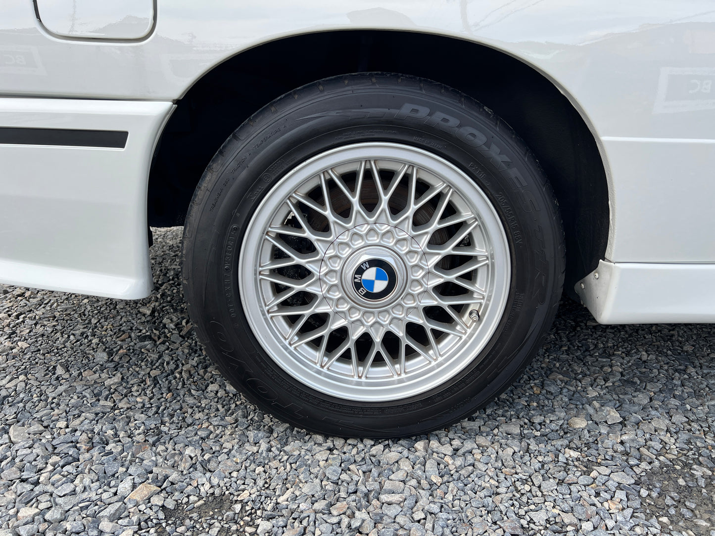 BMW M3 | E30 | 196.978 km | 215 PS | Schiebedach | Coupé | Historie!