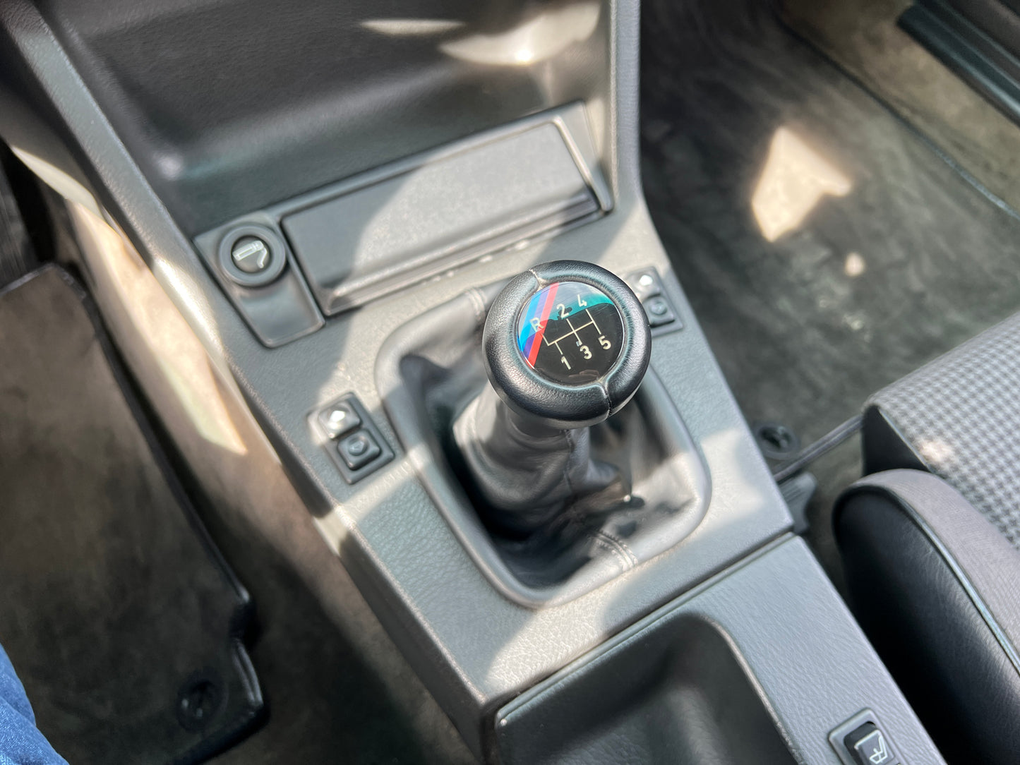 BMW M3 | E30 | 196.978 km | 215 PS | Schiebedach | Coupé | Historie!