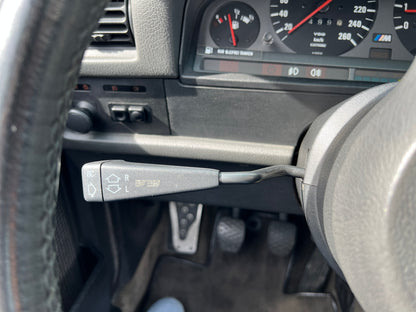 BMW M3 | E30 | 196.978 km | 215 PS | Schiebedach | Coupé | Historie!