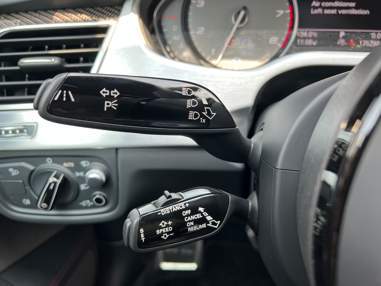 Audi S8 plus | quattro A8 | 4,0L V8 | 175.298 km | 605 PS | Limousine